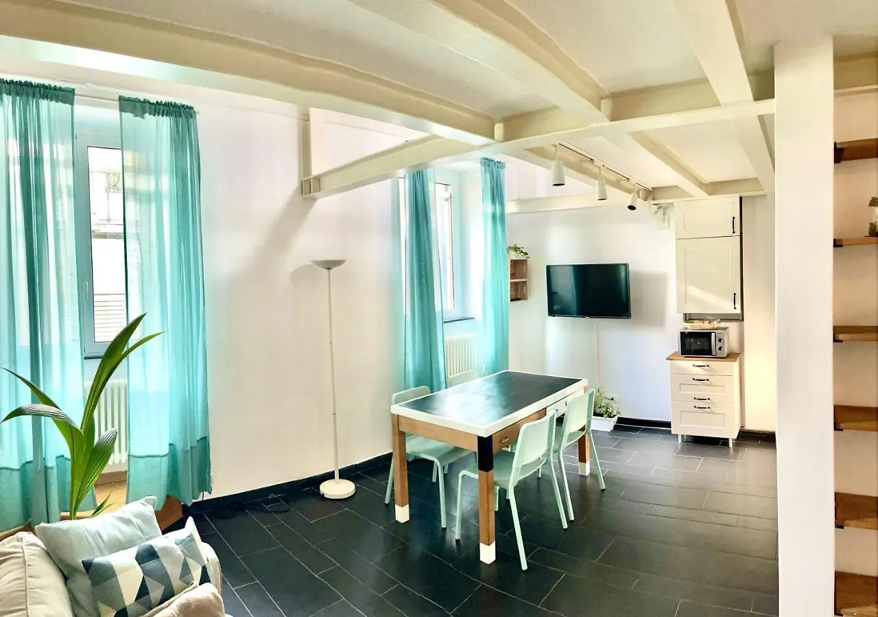 Cozy Loft Marina View Apartment Savona