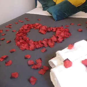 https://jefs-trevi-loft.it-romehotels.com