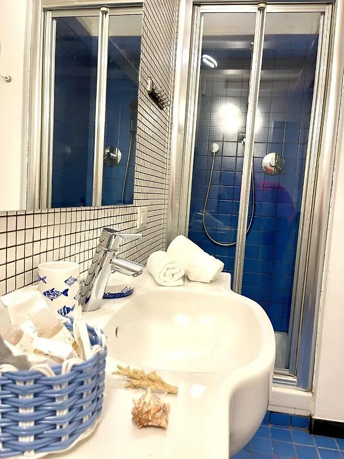 Cozy Loft Marina View Apartment Savona